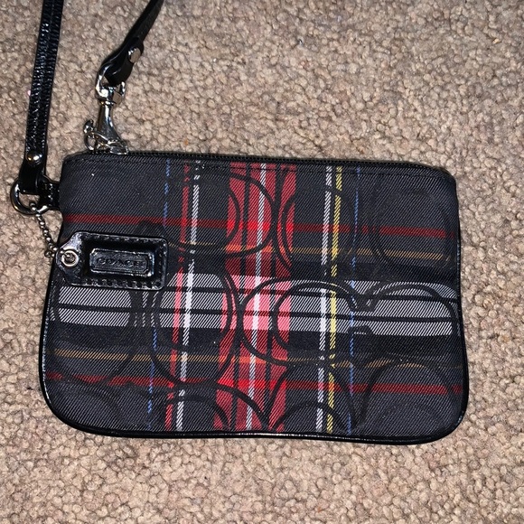 Coach Handbags - Coach Wristlet